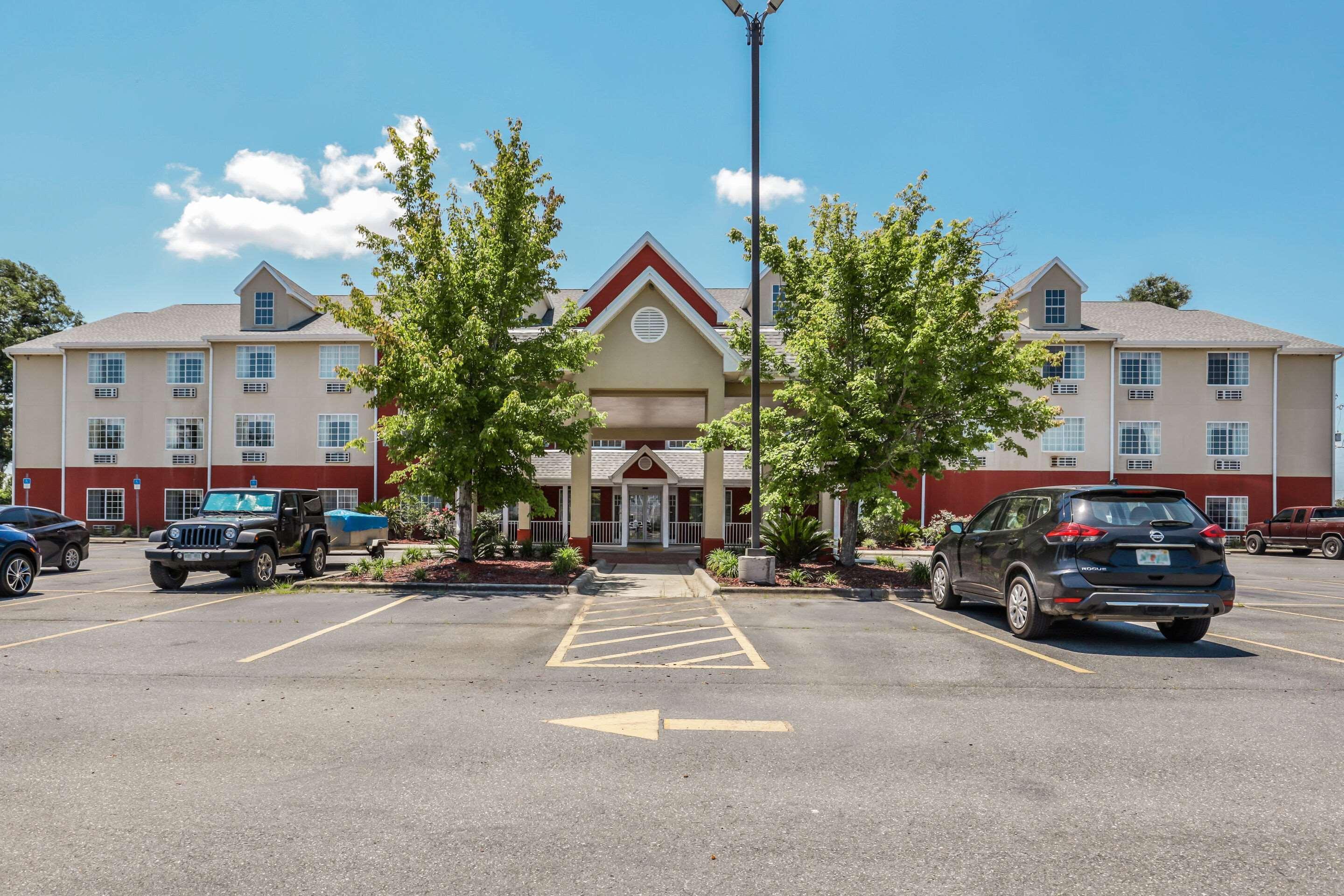 Econo Lodge Inn & Suites Marianna Dış mekan fotoğraf