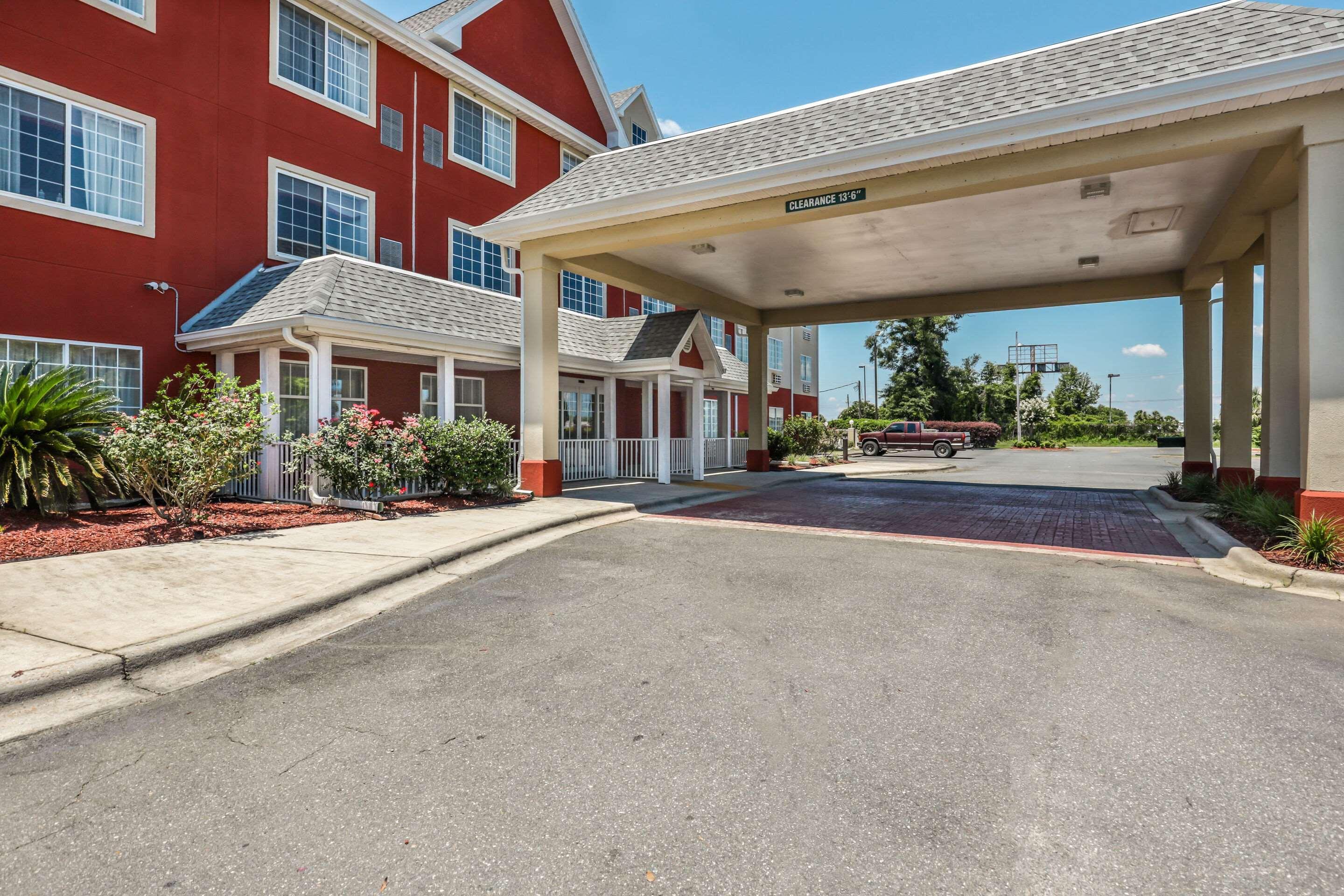 Econo Lodge Inn & Suites Marianna Dış mekan fotoğraf