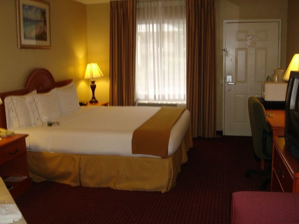 Econo Lodge Inn & Suites Marianna Oda fotoğraf