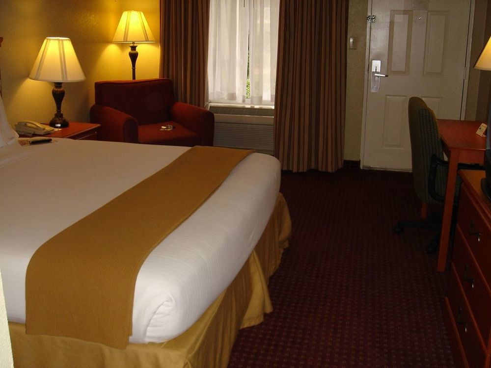 Econo Lodge Inn & Suites Marianna Oda fotoğraf